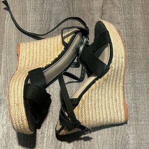Victoria's Secret Black and Tan Wedge Sandals
